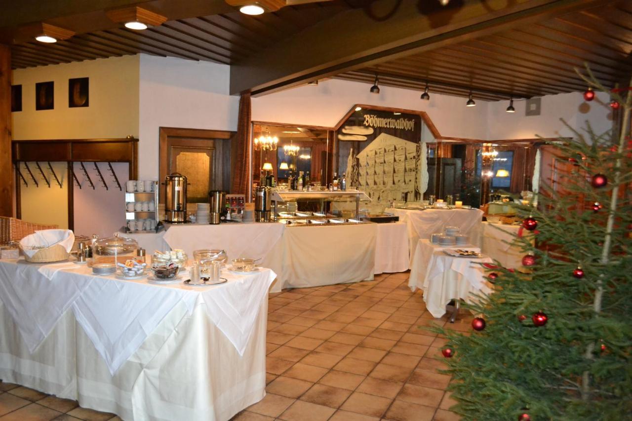 Hotel Boehmerwaldhof อุลริสแบร์ก ภายนอก รูปภาพ