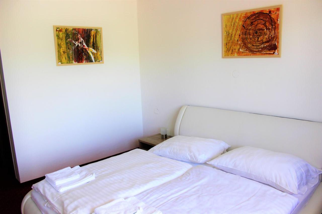Hotel Boehmerwaldhof อุลริสแบร์ก ภายนอก รูปภาพ