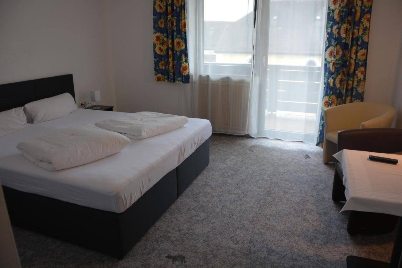 Hotel Boehmerwaldhof อุลริสแบร์ก ภายนอก รูปภาพ