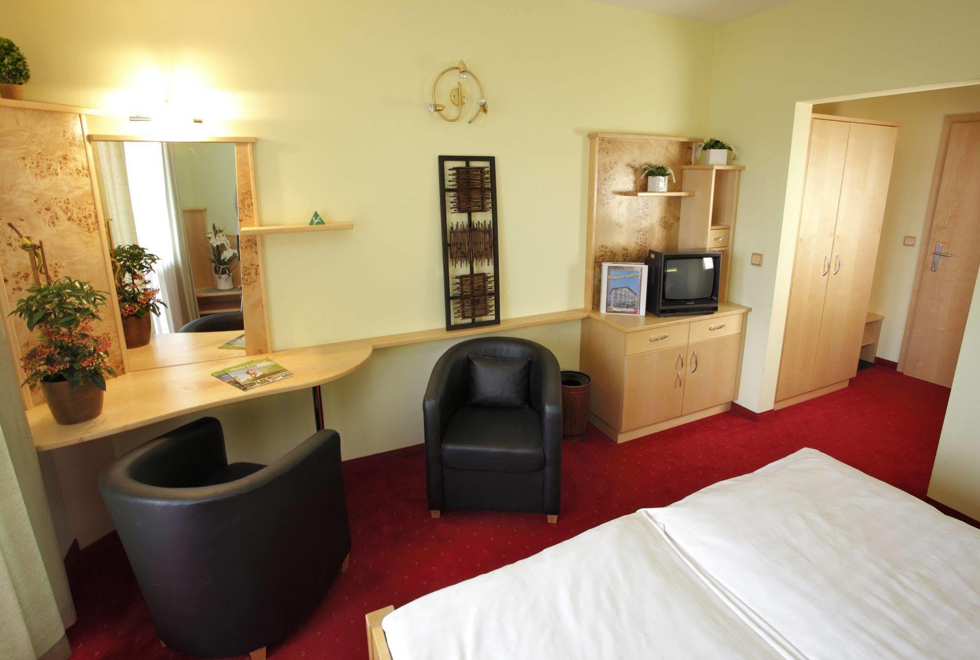 Hotel Boehmerwaldhof อุลริสแบร์ก ภายนอก รูปภาพ