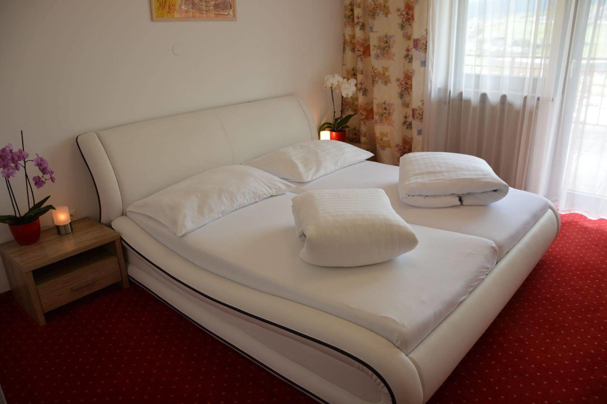 Hotel Boehmerwaldhof อุลริสแบร์ก ภายนอก รูปภาพ